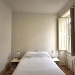 דירה Liberdade 75 Family House פיגואיירה דה פוז