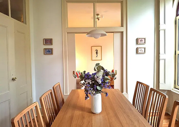 Liberdade 75 Family House