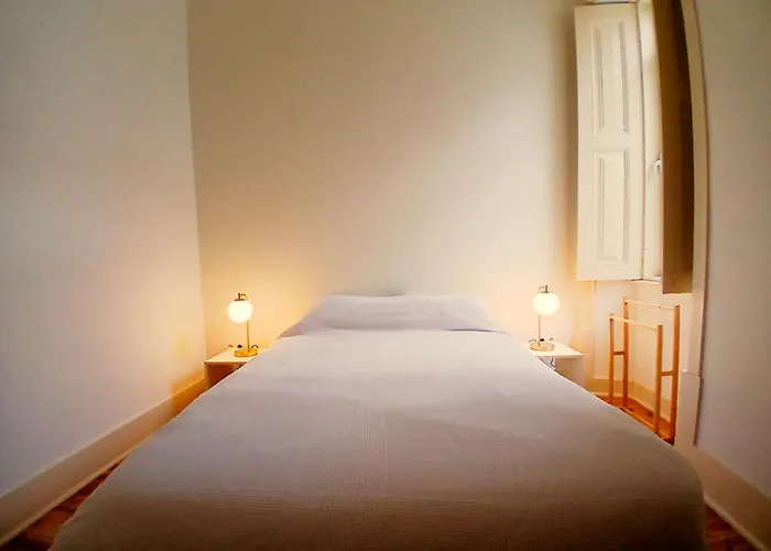 Liberdade 75 Family House Апартаменты Фигейра-да-Фош