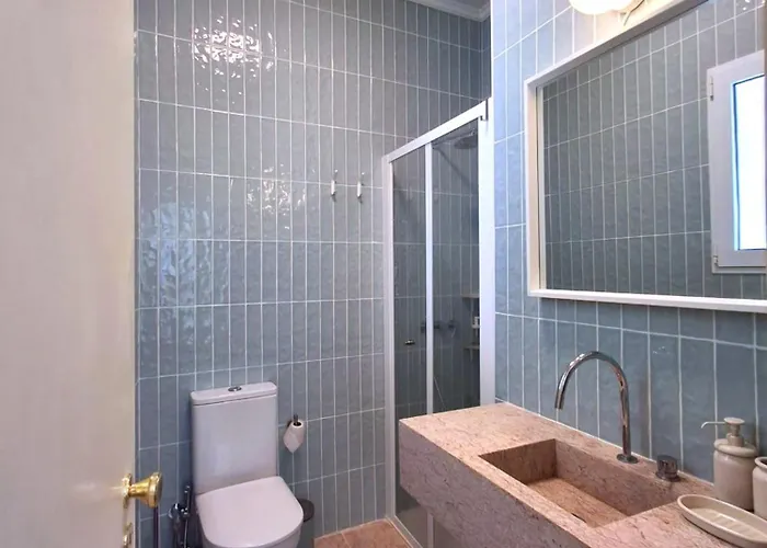 Liberdade 75 Family House Фигейра-да-Фош