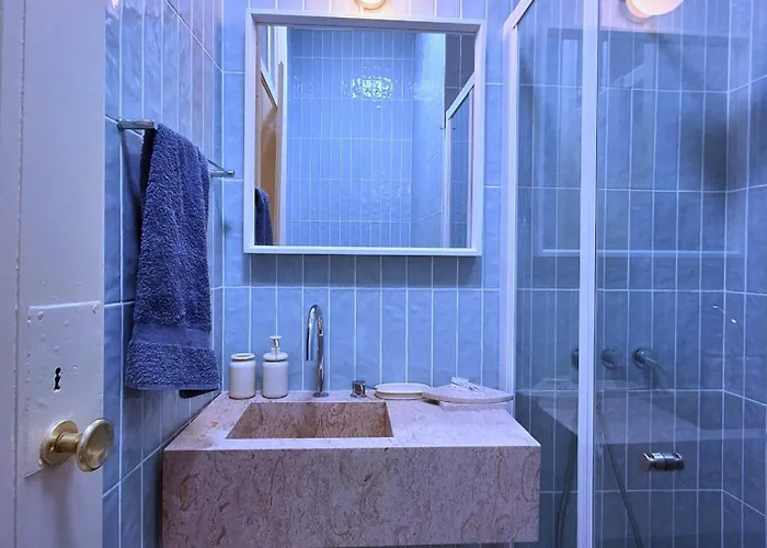 Liberdade 75 Family House Апартаменты Фигейра-да-Фош